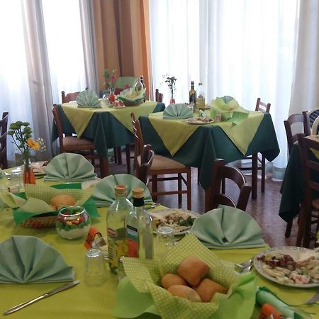 Hotel Taormina Лидо ди Йезоло Екстериор снимка